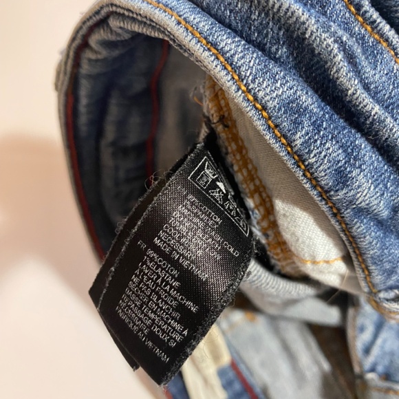 Forever 21 Low Rise Denim Shorts - Picture 4 of 6